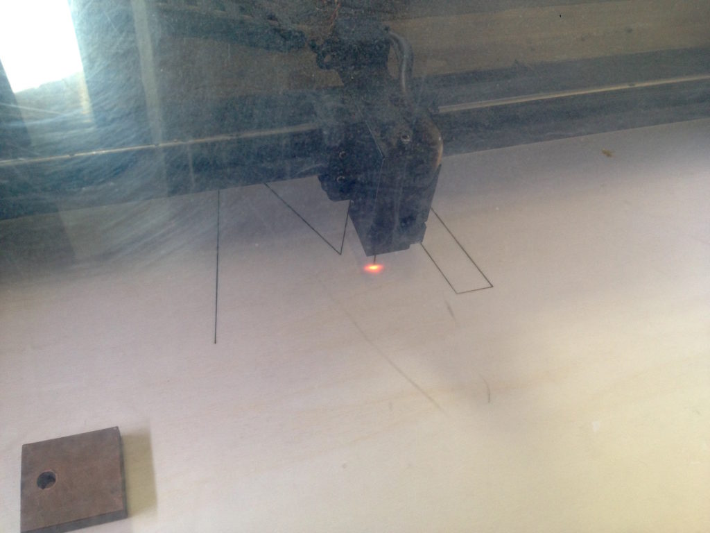 2.4_Lasercutter_20160711_6